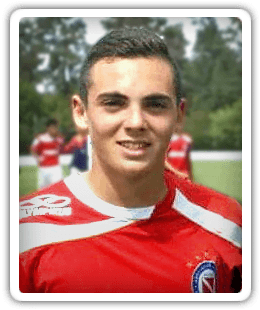 Tomás