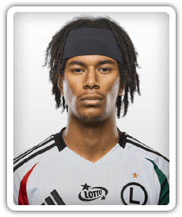 Maxi Oyedele