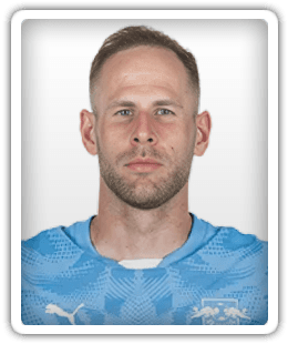 Péter Gulácsi