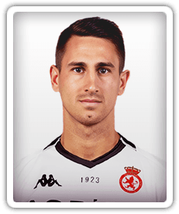 Manu Justo