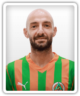 Efecan Karaca