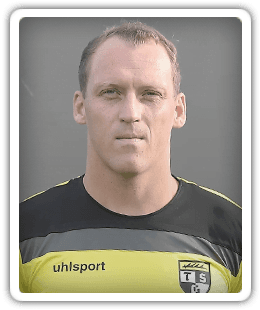 Julian Hauser